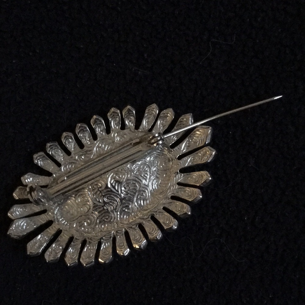 Vintage pink brooch with rhinestones - Picture 4 of 6